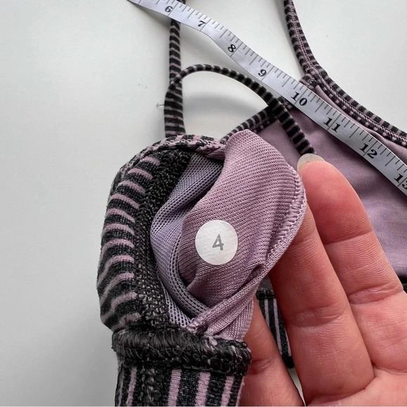 Lululemon Flow Y Bra IV Size 4 - Picture 7 of 9
